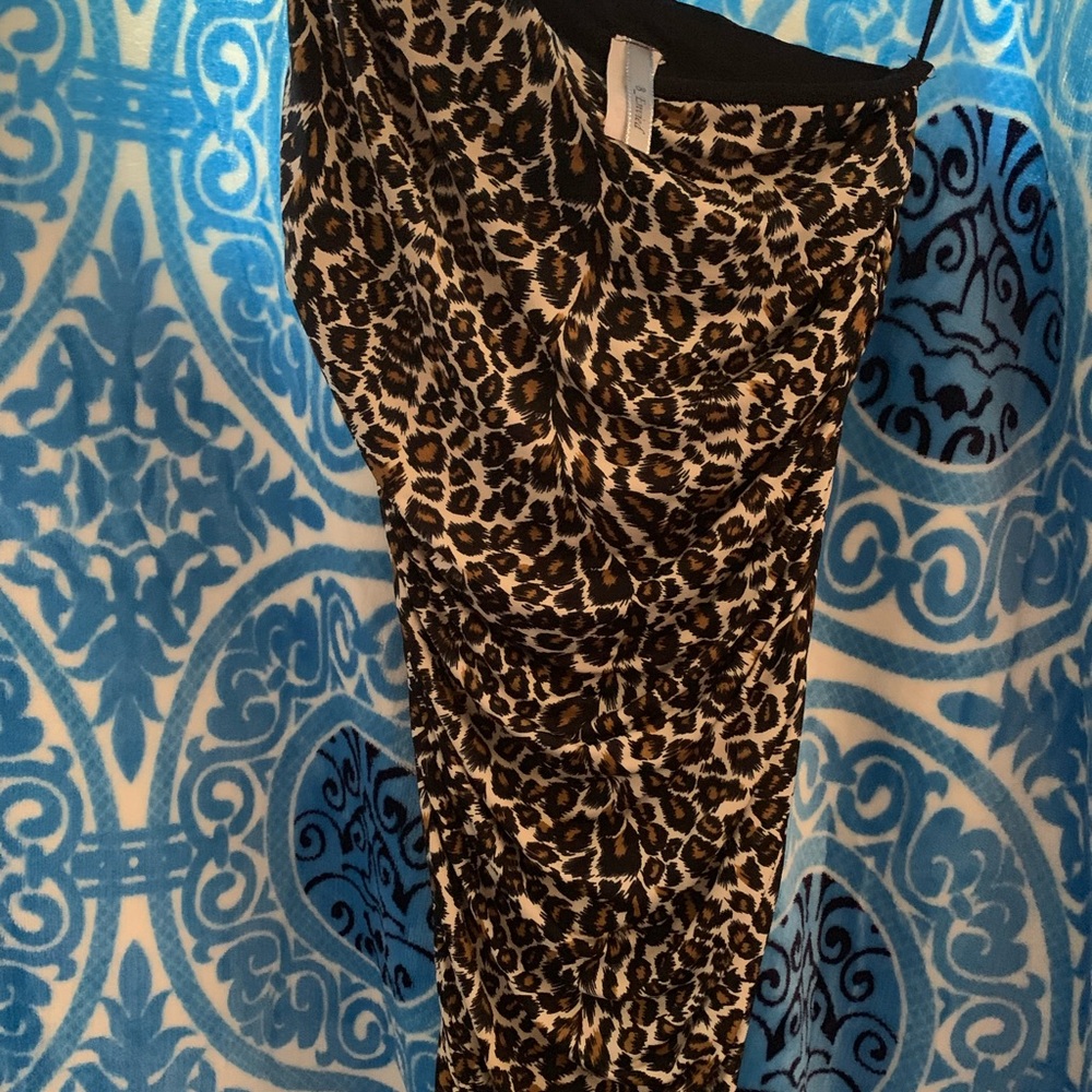 Small leopard dress